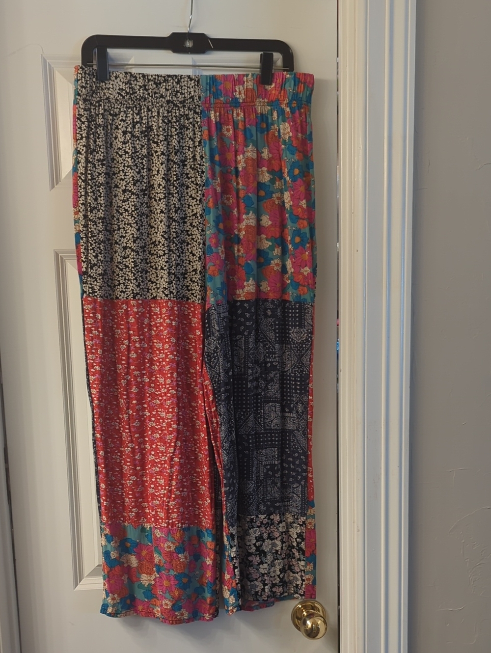 NATURAL LIFE Patchwork Wide-Leg Pants in Multicolor Floral